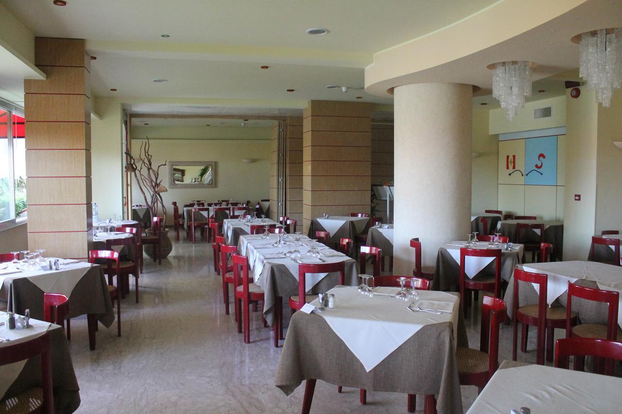 Hotel Silvi Silvi Marina Dış mekan fotoğraf